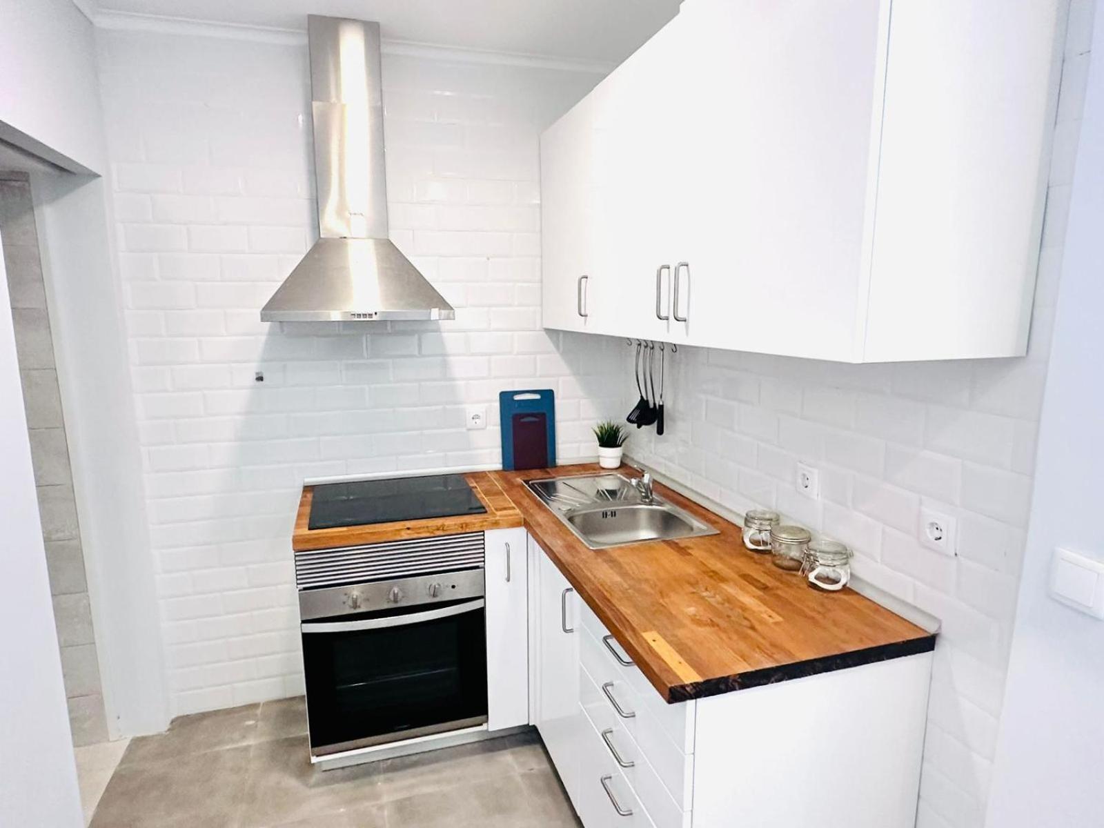 Lisbon 222 Charm City Studio For Tourists Luaran gambar